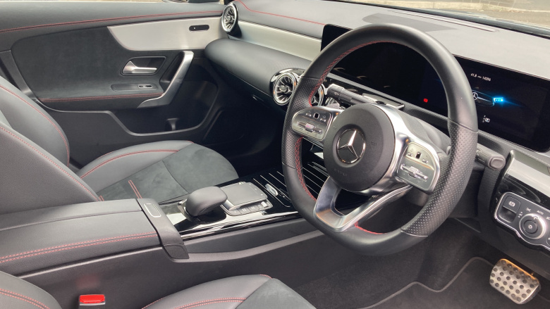 Mercedes-Benz CLA 220d AMG Line Premium 4dr Tip Auto Diesel Saloon